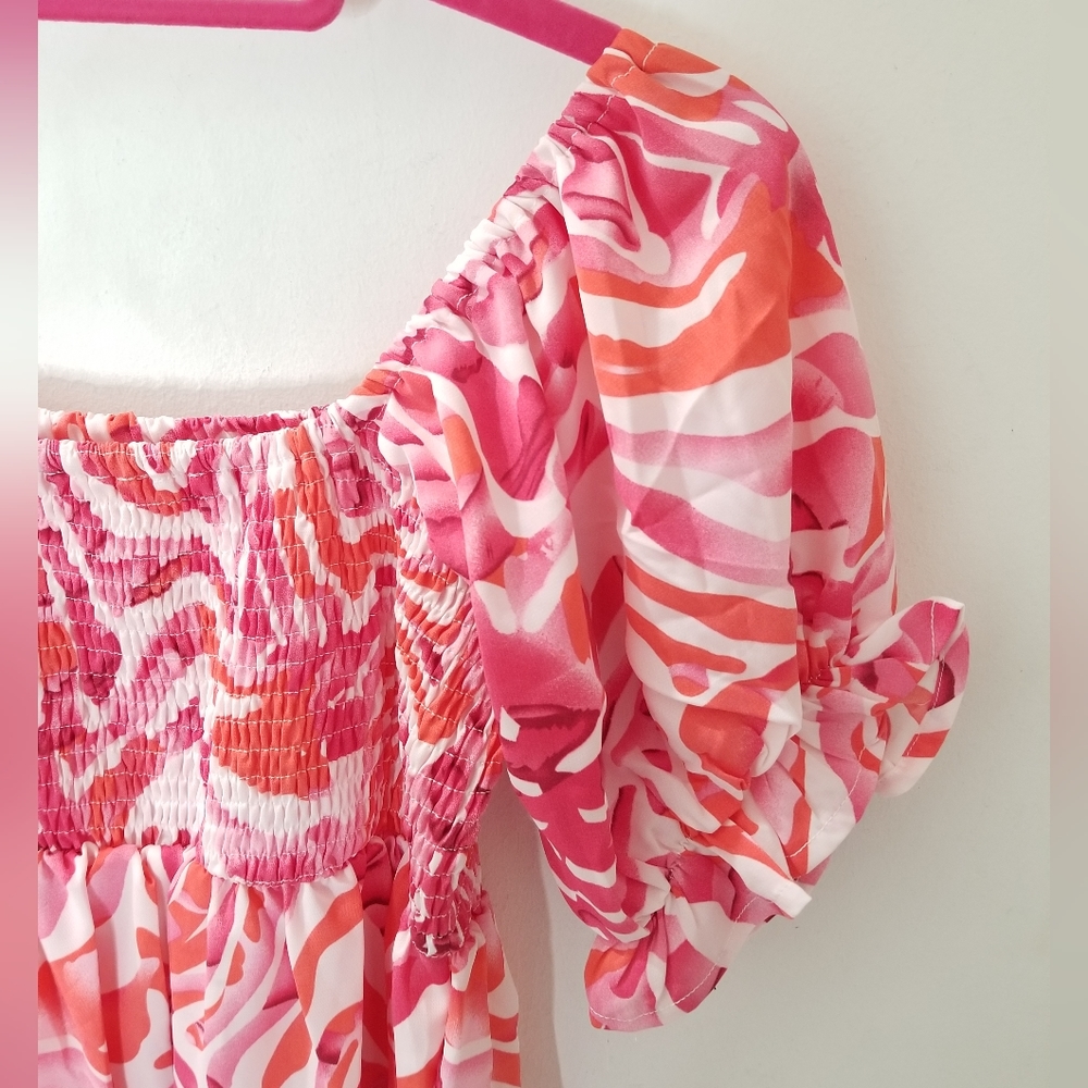 BeachSissi Smocked Midi Dress Off Shoulder Pink Swirl Sz Small NWT - Picture 8 of 16
